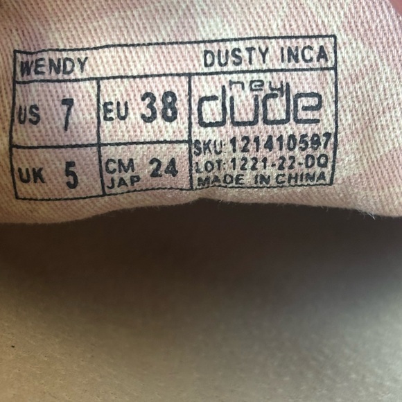 Hey Dude Wendy Shoe - Picture 13 of 13